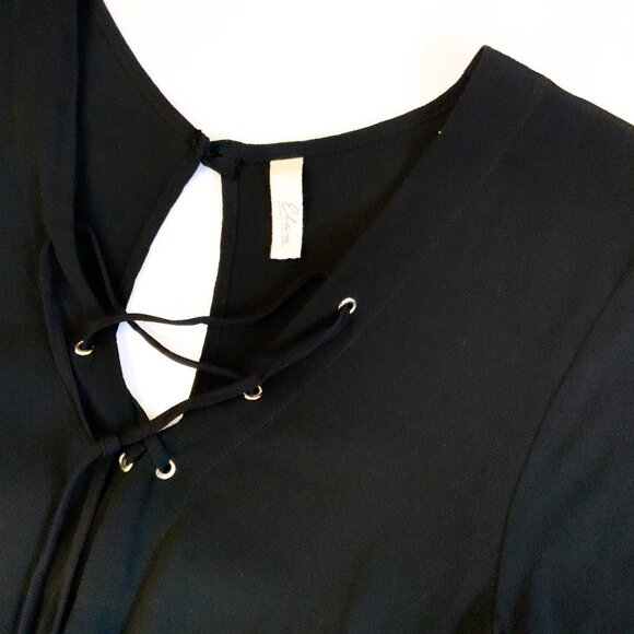 Elan Dress - Picture 5 of 7